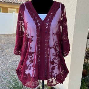 Le Dor Burgundy Embroidered Mesh Top Women Size Small